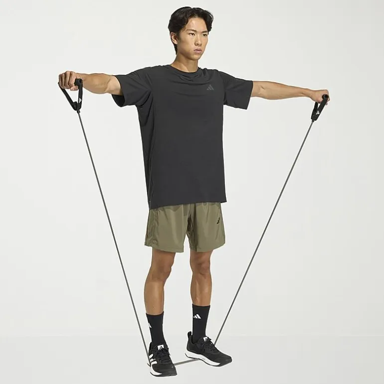 adidas Essentials Woven Mens 7" Mid Rise Workout Shorts