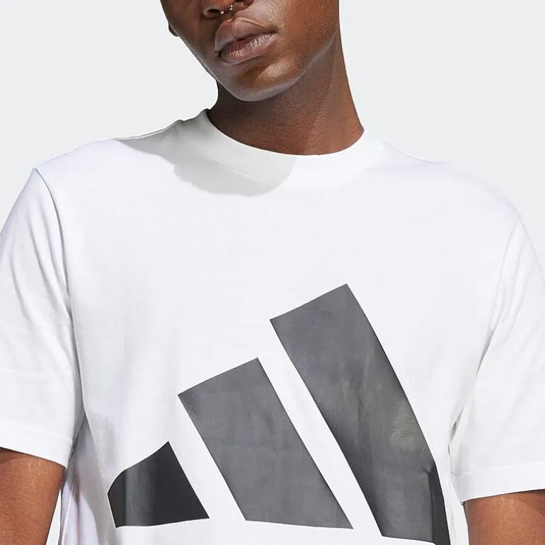 adidas Mens Crew Neck Short Sleeve Regular Fit Graphic T-Shirt