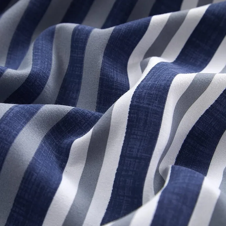 AEROPOSTALE Blocked Stripe Easy Care Comforter Set