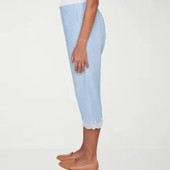 Alfred Dunner Caribbean Blues Womens Misses Short Straight Capri Pant