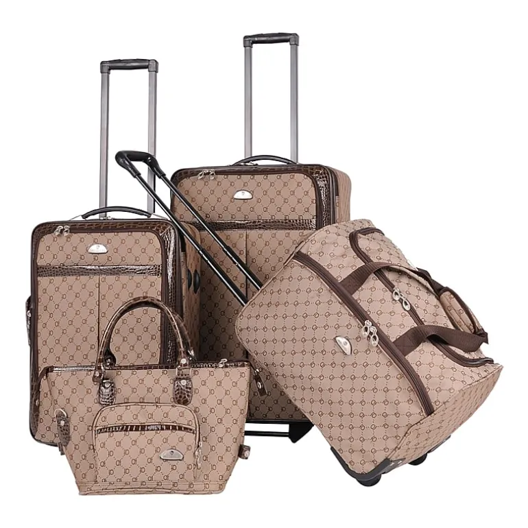American Flyer Signature 4-pc. Softside Luggage Set