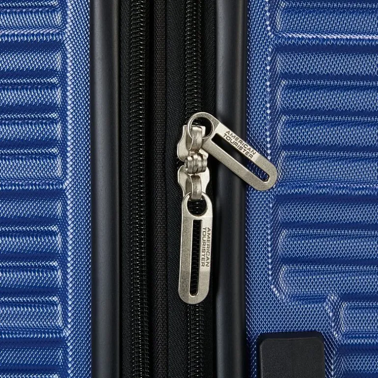 American Tourister Color Splash 20 Inch Hardside Expandable Carry-On Spinner Luggage