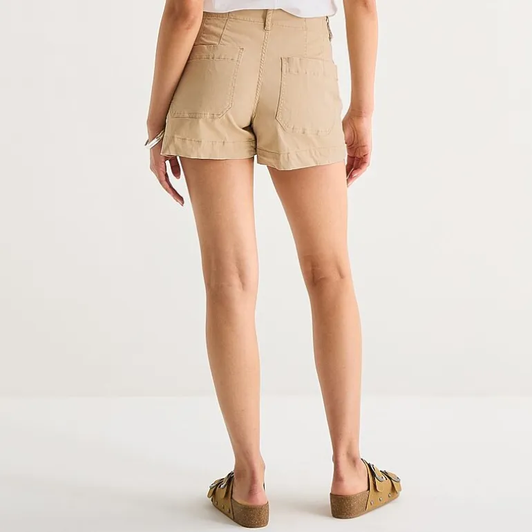 a.n.a Patch Pocket Womens 4" Highest Rise Chino Short