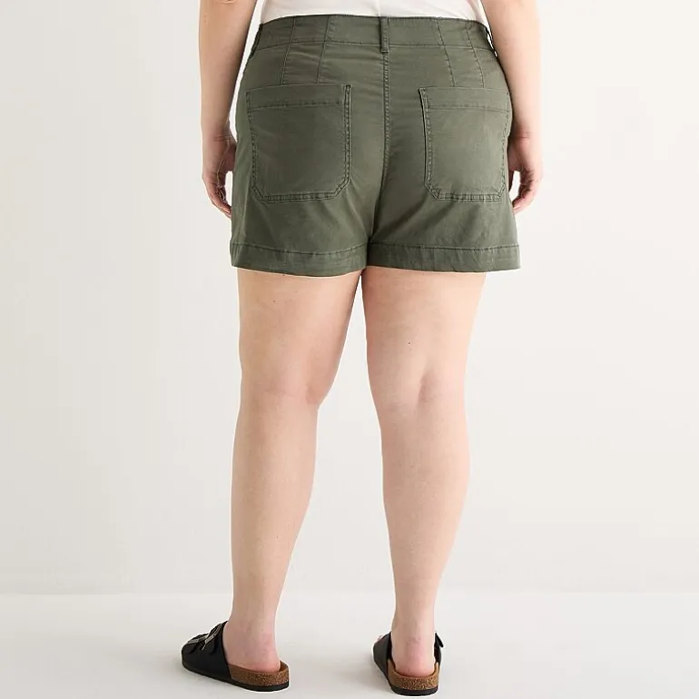 a.n.a Patch Pocket Womens Plus 4" Highest Rise Chino Short