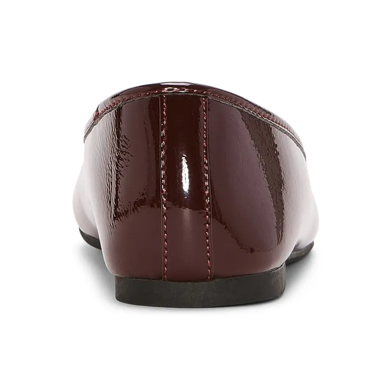 a.n.a Womens Almond Closed Toe Ballet Flats