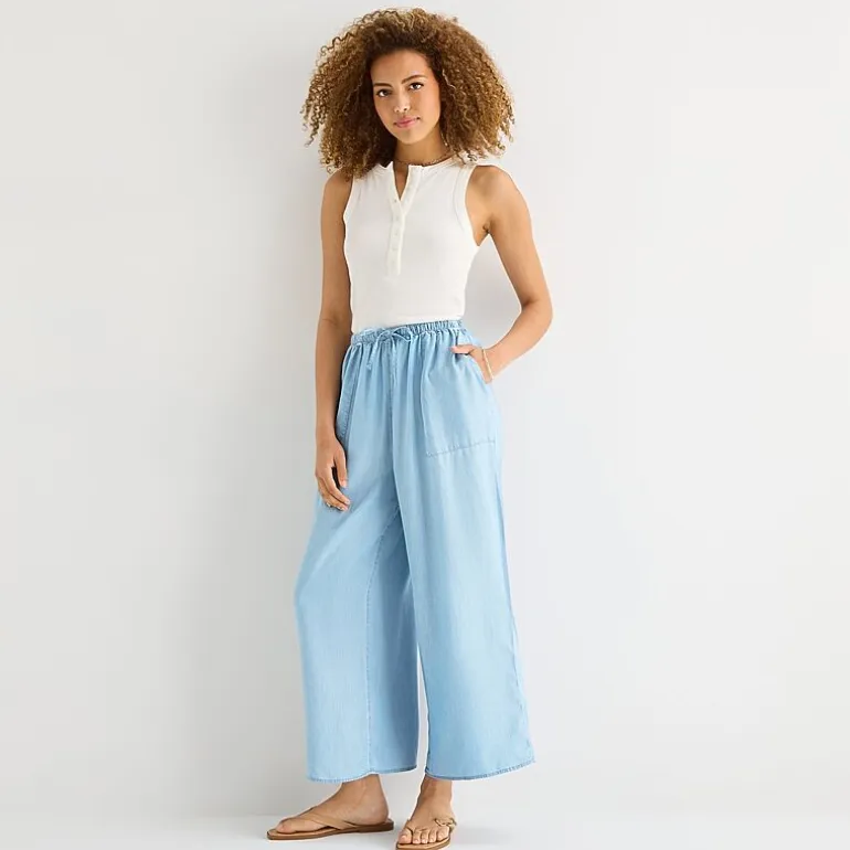 a.n.a Womens Beachy Crop Pant