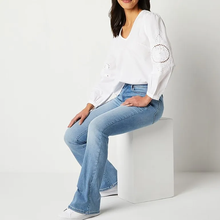 a.n.a Womens High Rise Flare Leg Jean