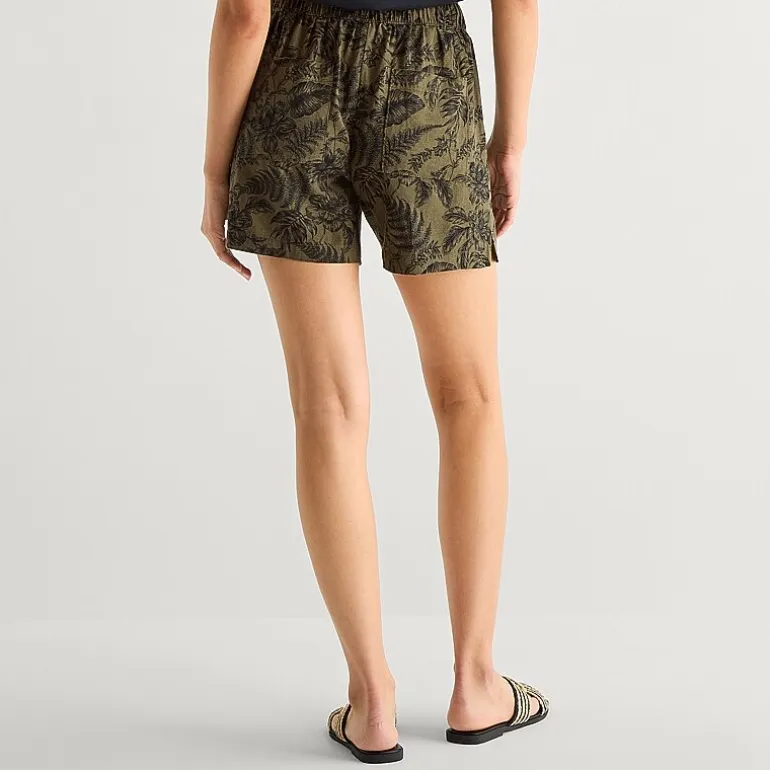 a.n.a Womens High Rise 5" Pull-On Short
