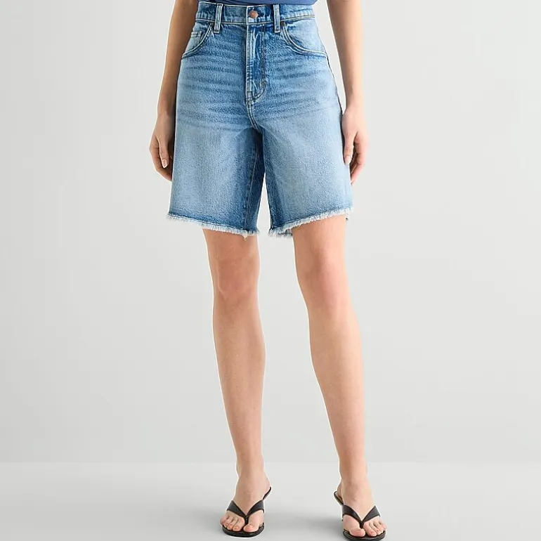 a.n.a Womens 9" Mid Rise Tall Bermuda Short