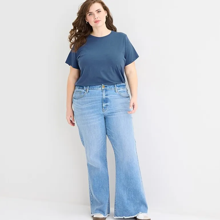 a.n.a Womens Plus Crew Neck Short Sleeve T-Shirt