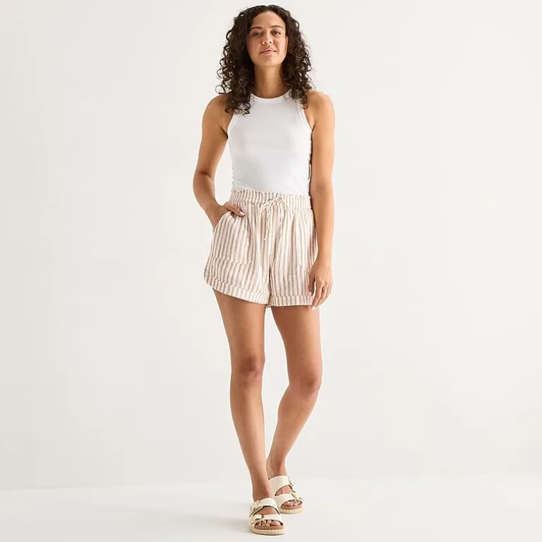 a.n.a Womens 3 1/2" Pull-On Short