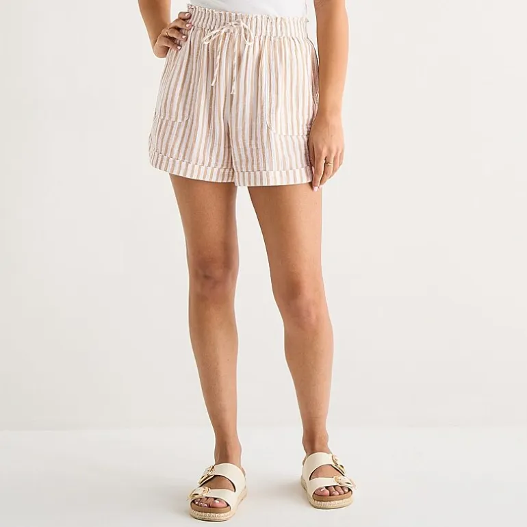 a.n.a Womens 3 1/2" Pull-On Short
