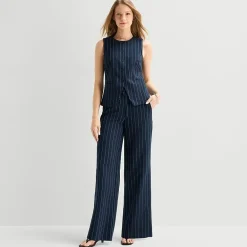 a.n.a Womens Round Neck Sleeveless Vest