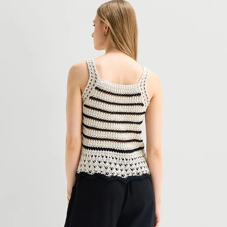 a.n.a Womens Square Neck Sleeveless Striped Pullover Sweater