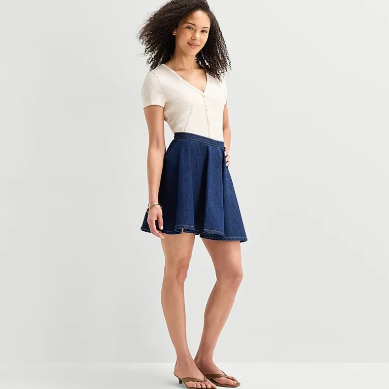 a.n.a Womens V Neck Short Sleeve Button Cardigan