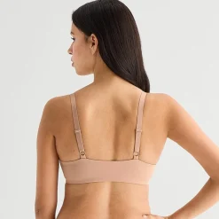 Arizona Body Cloud Kissed Wireless Triangle Plunge Pullover Bra