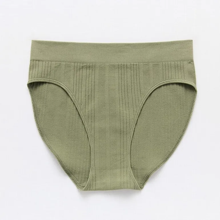 Arizona Body Seamless High Cut Bikini Panty
