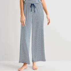 Arizona Cloud Kissed Womens Juniors Pajama Pants