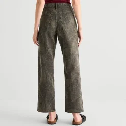 Arizona Curvy Womens Juniors Low Rise Straight Leg Jean
