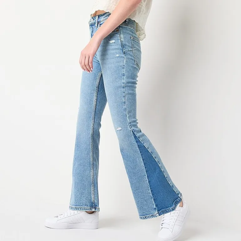 Arizona Curvy Womens Juniors Short High Rise Flare Leg Jean
