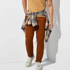 Arizona Mens Relaxed Taper Chino