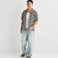 Arizona Mens Short Sleeve Boxy Fit Button-Down Shirt