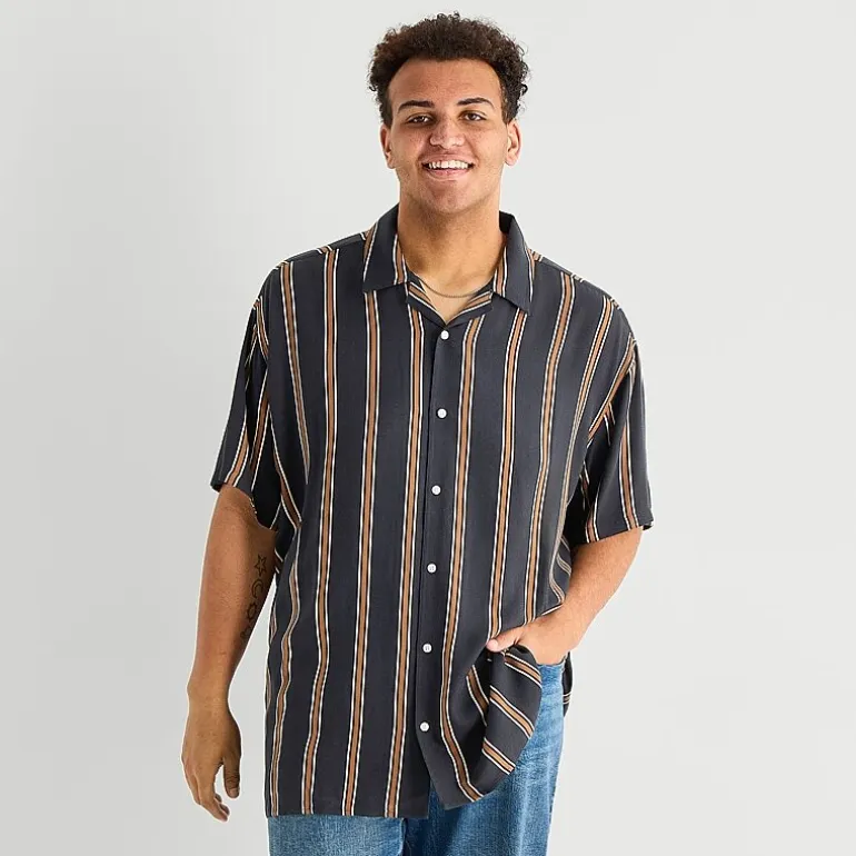 Arizona Mens Short Sleeve Boxy Fit Big and Tall Button-Down Shirt