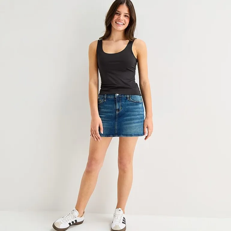 Arizona So Smooth Womens Juniors Scoop Neck Sleeveless Tank Top