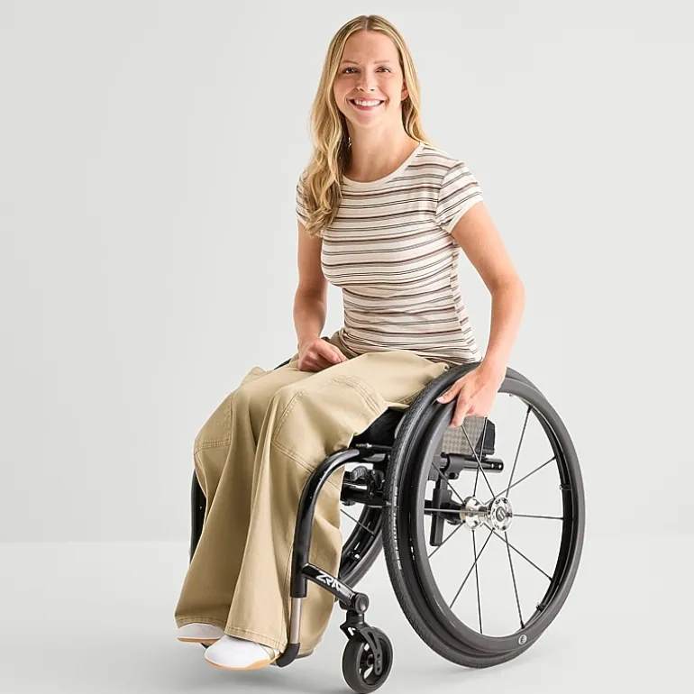 Arizona Womens Juniors Adaptive Seated Wear Low Rise Cargo Pant