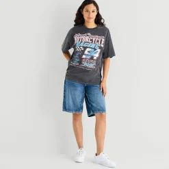 Arizona Womens Juniors Crew Neck Short Sleeve Oversized Graphic T-Shirt