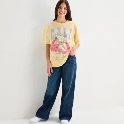 Arizona Womens Juniors Crew Neck Short Sleeve Oversized Graphic T-Shirt