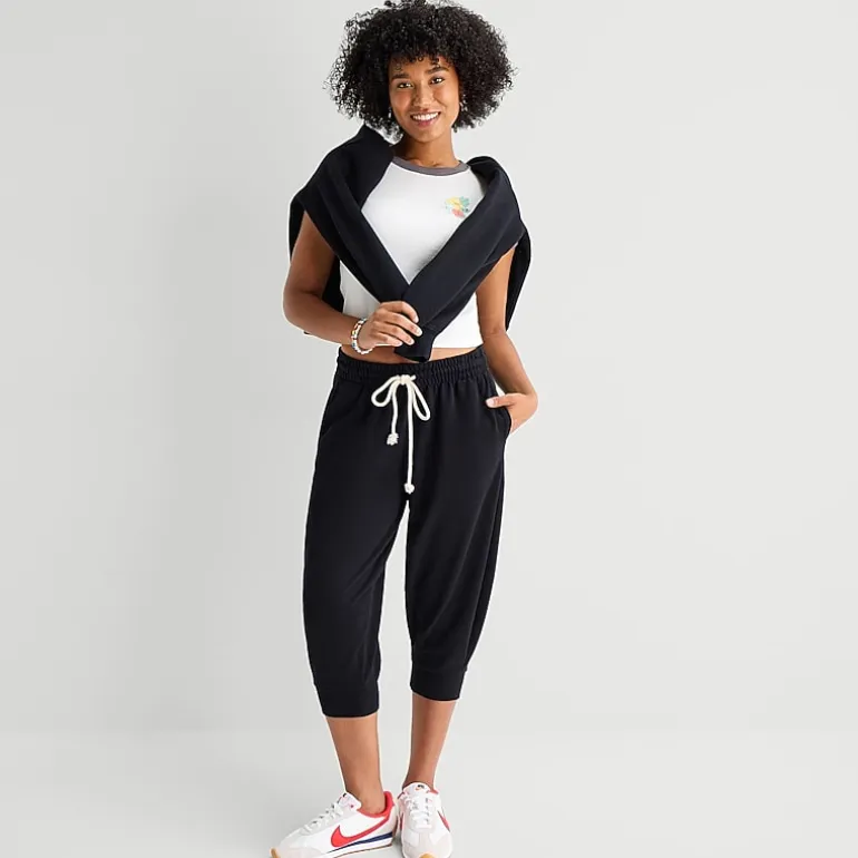 Arizona Womens Juniors Cuffed Capri Pant