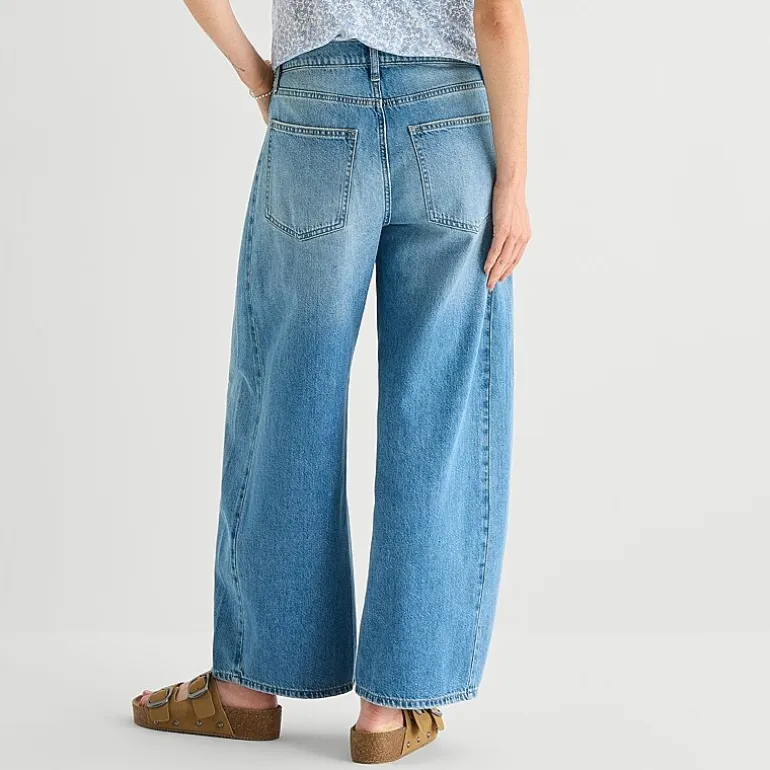 Arizona Womens Juniors Low Rise Barrel Jean