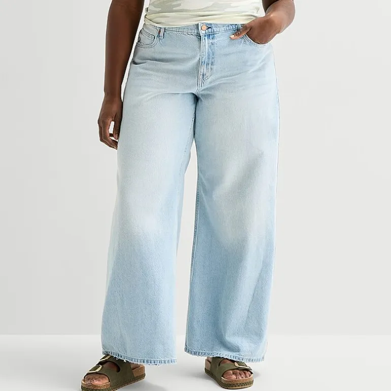 Arizona Womens Juniors Plus Low Rise Baggy Fit Jean