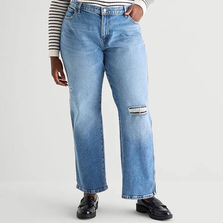 Arizona Womens Juniors Plus Low Rise Straight Leg Jean