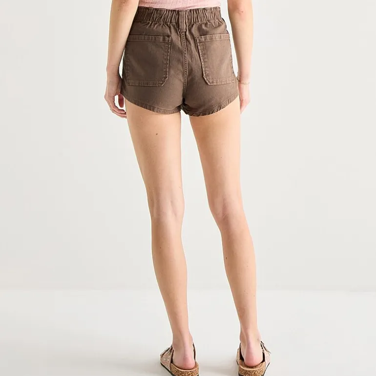 Arizona Womens 1 1/2" Low Rise Juniors Stretch Fabric Chino Short