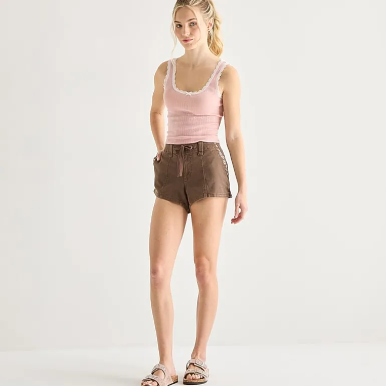 Arizona Womens 1 1/2" Low Rise Juniors Stretch Fabric Chino Short