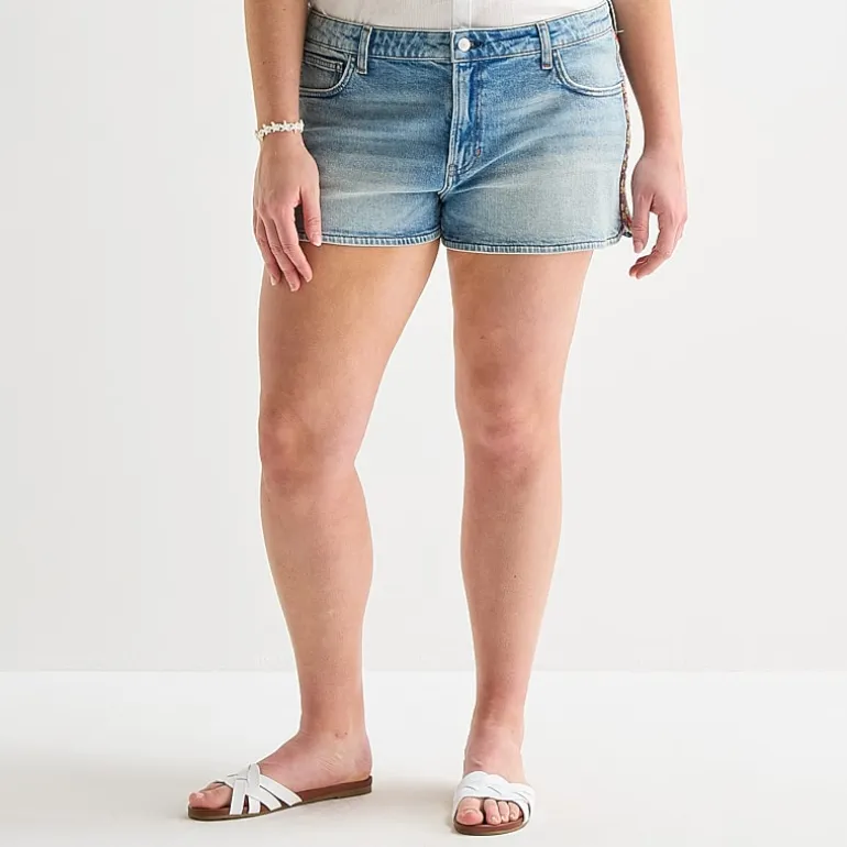 Arizona Womens 2 1/2" Low Rise Juniors Plus Denim Short