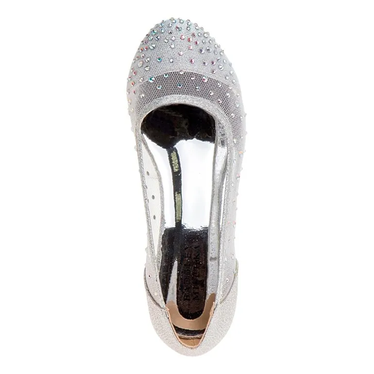 Badgley Mischka Round Closed Toe Block Heel Pumps