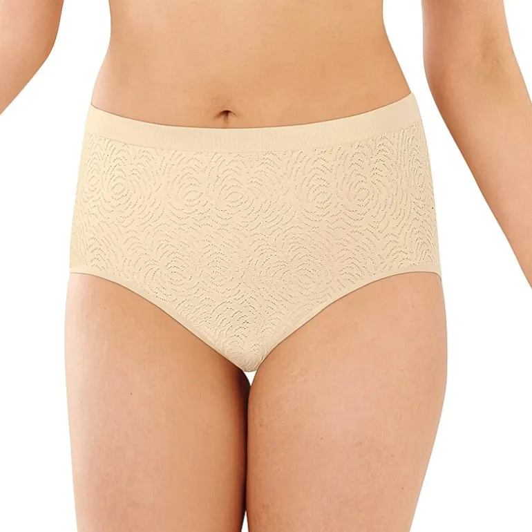 Bali Comfort Revolution® Womens Seamless Cooling Brief Panty 803j