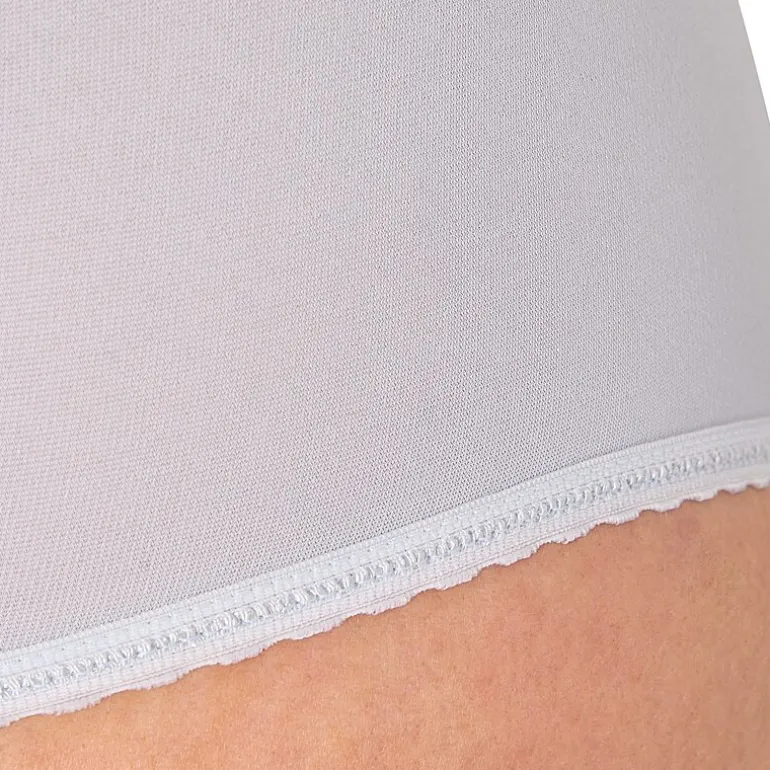 Bali® Skimp Skamp Briefs - 2633