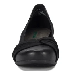 Baretraps Marcie Womens Round Closed Toe Slip-On Shoe
