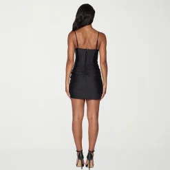 B. Darlin Womens Juniors Sweetheart Neck Sleeveless Satin Bodycon Dress