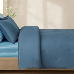 Bearpaw Layton  Plush Reversible Comforter Set