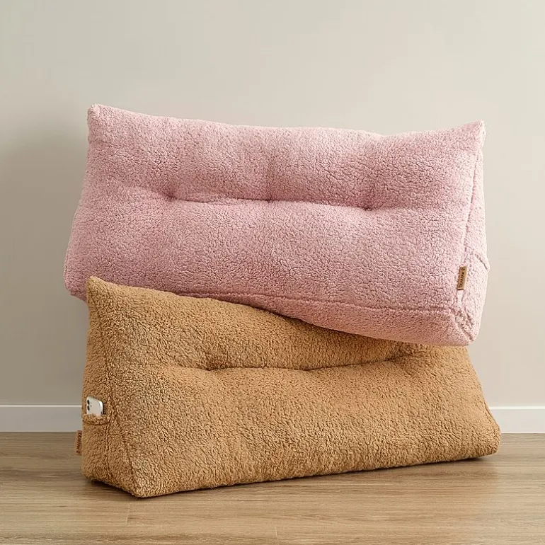 Bearpaw Leo Sherpa Specialty Wedge Pillow