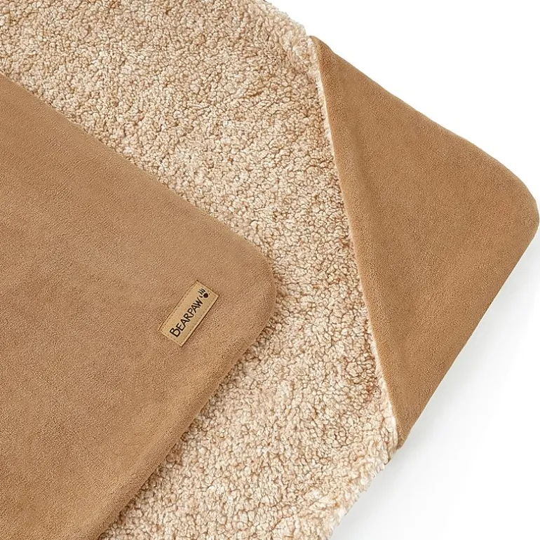 Bearpaw Midweight Wearable Blanket