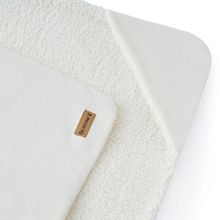 Bearpaw Midweight Wearable Blanket