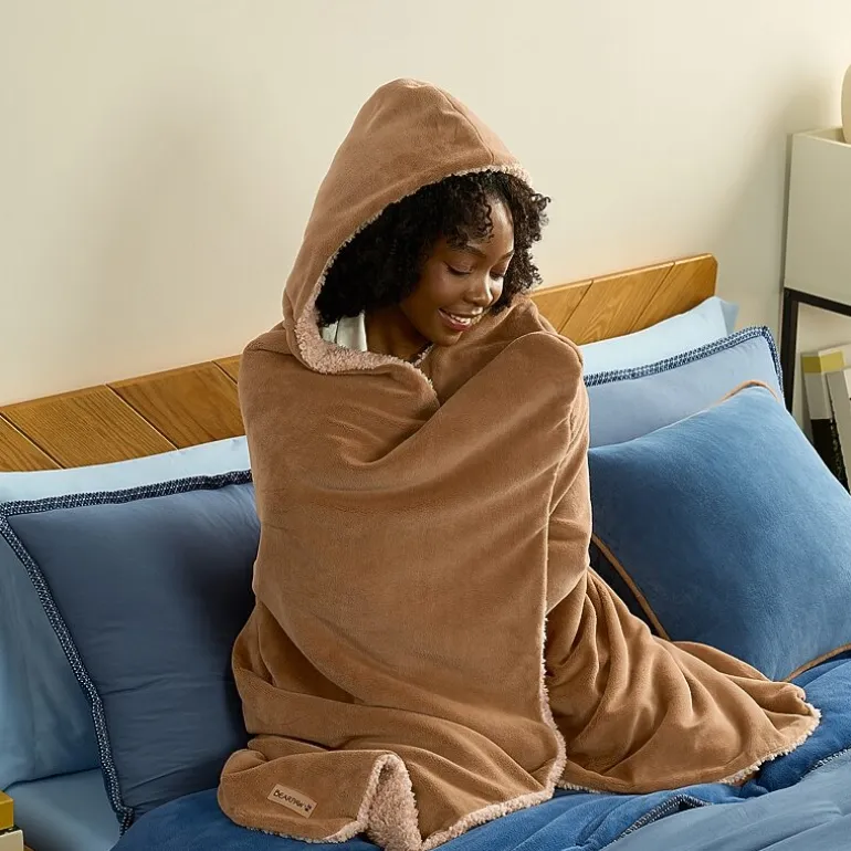 Bearpaw Midweight Wearable Blanket