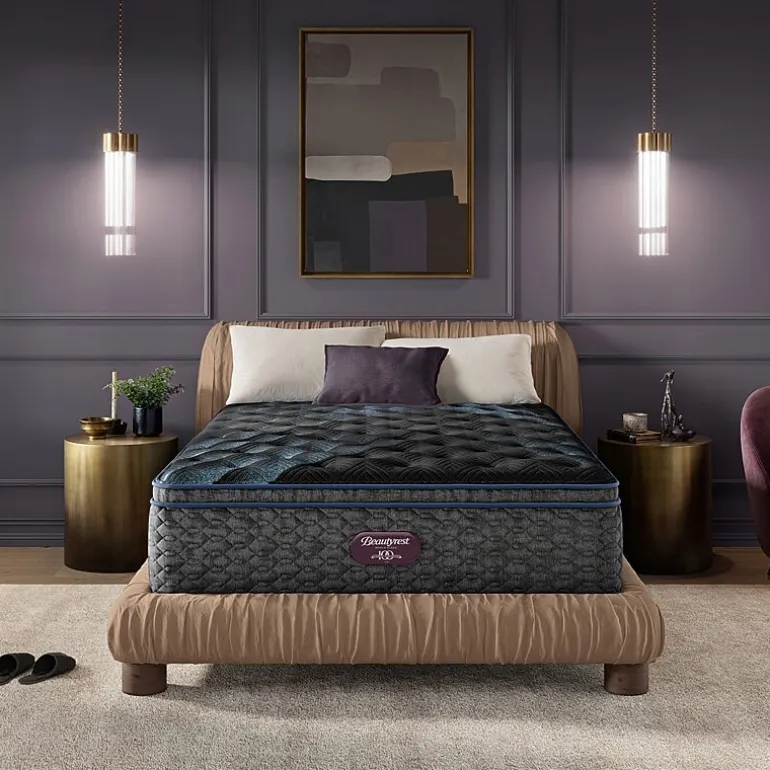 Beautyrest World Class Level Four 16.25" Plush Pillow top - Mattress + Box Spring