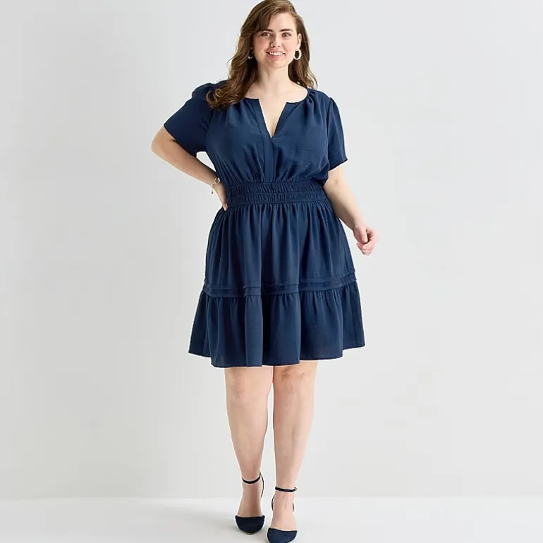 Be by CHETTA B Womens Plus Split Crew Neck Short Sleeve Fitted Fit + Flare Dress